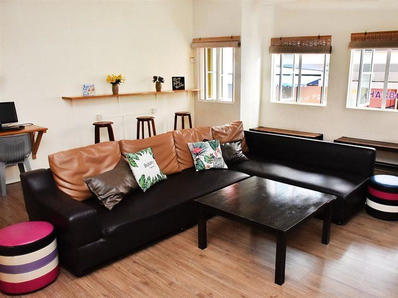 Harbourside Backpackers Hostel Sandakan Bagian luar foto