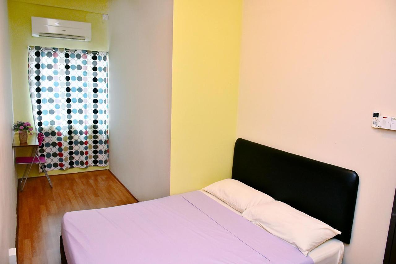 Harbourside Backpackers Hostel Sandakan Bagian luar foto